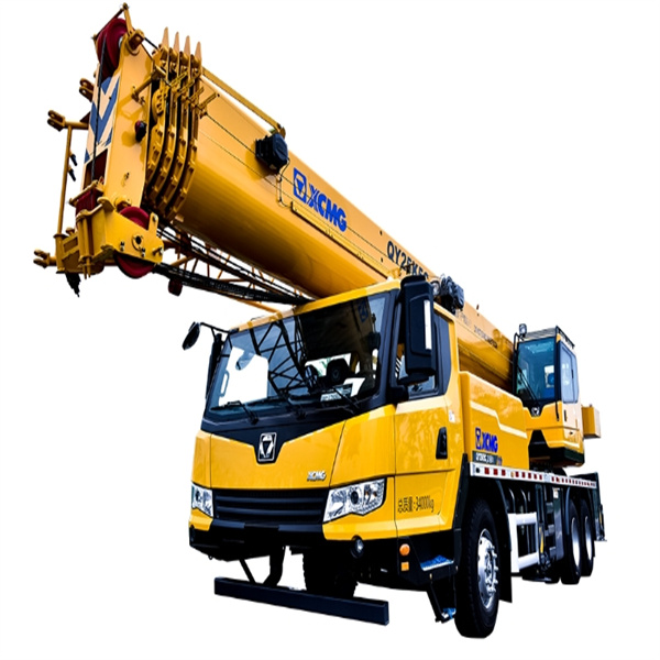 Unmatched capabilities and precision with the 200 ton mobile crane.
