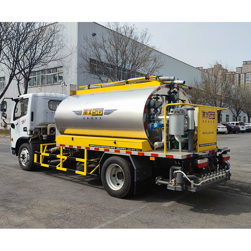 HGY5111GLQD6 Asphalt Sprinkler