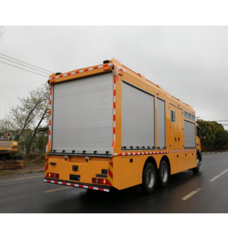 High-Volume Drainage (Mother-Child) Emergency Rescue Vehicle (Mobile Robot Pump Station)