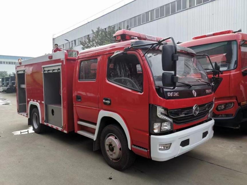 Dongfeng 4X2 Ambulance 4t Fire Truck Extinguisher Truck